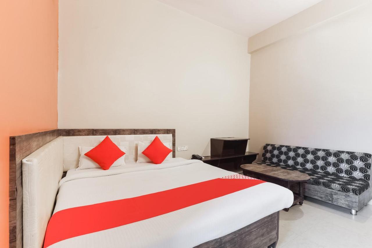 Oyo 49090 G K Jain Hotel Guna Zewnętrze zdjęcie